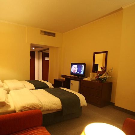 Aqaba Gulf Hotel Esterno foto