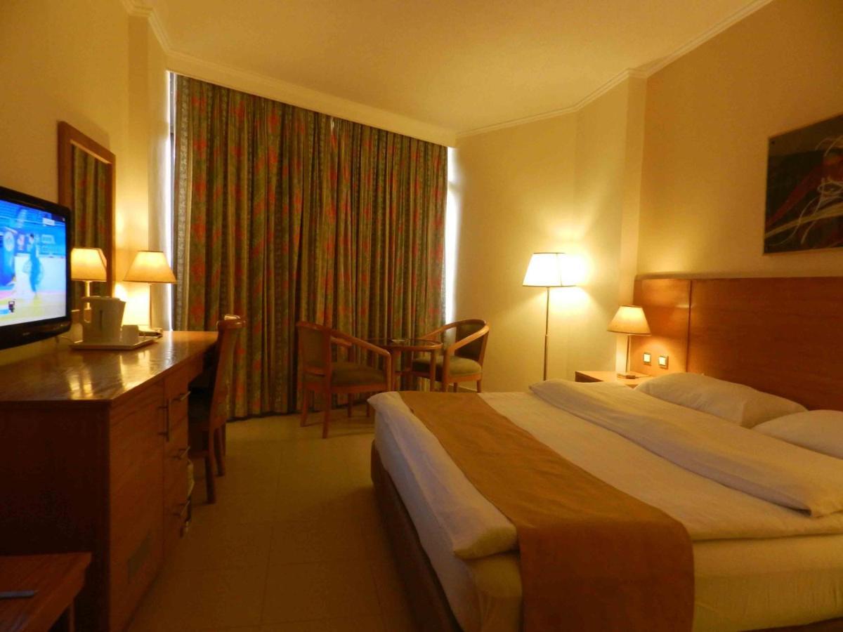 Aqaba Gulf Hotel Esterno foto