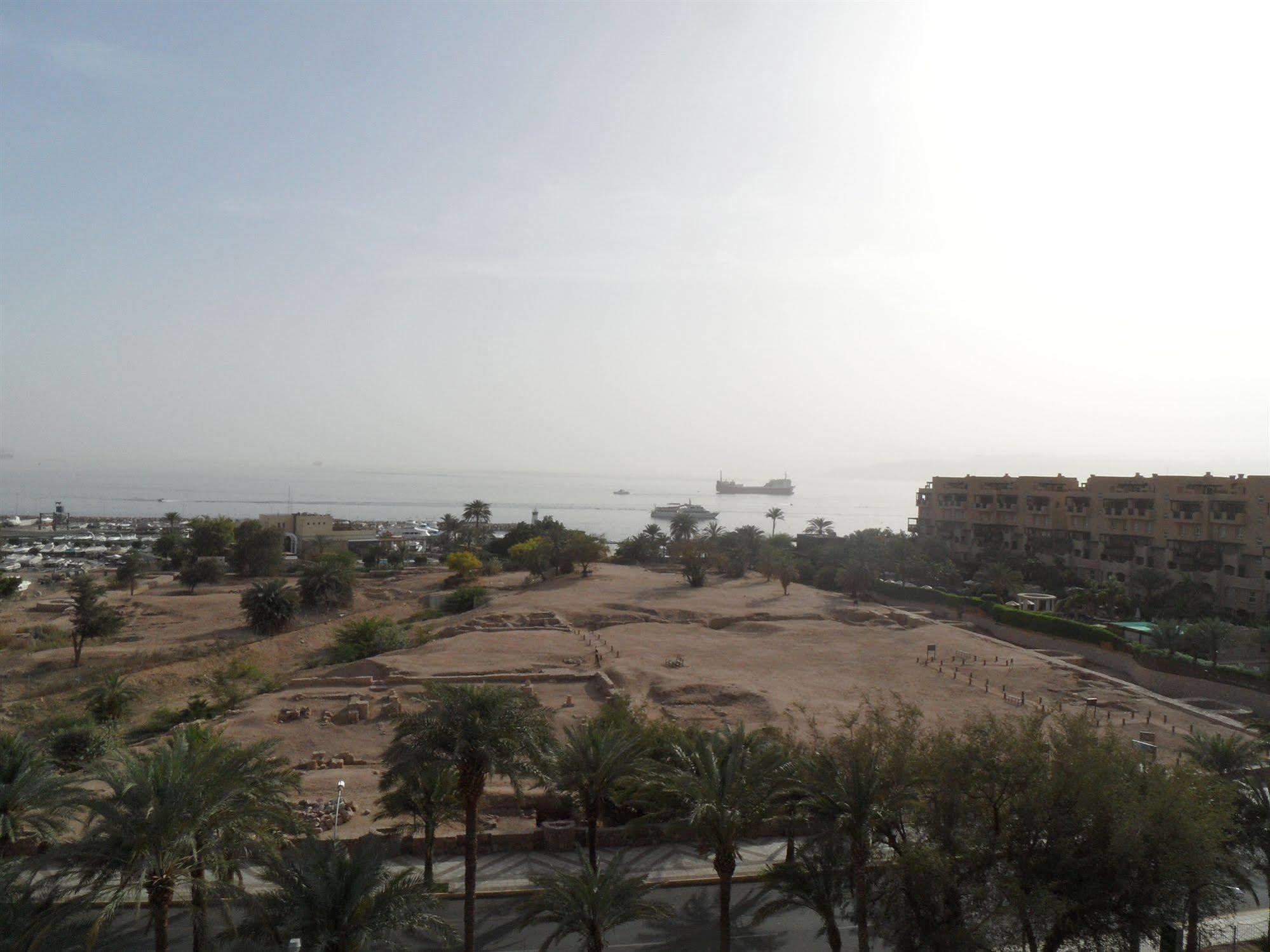 Aqaba Gulf Hotel Esterno foto