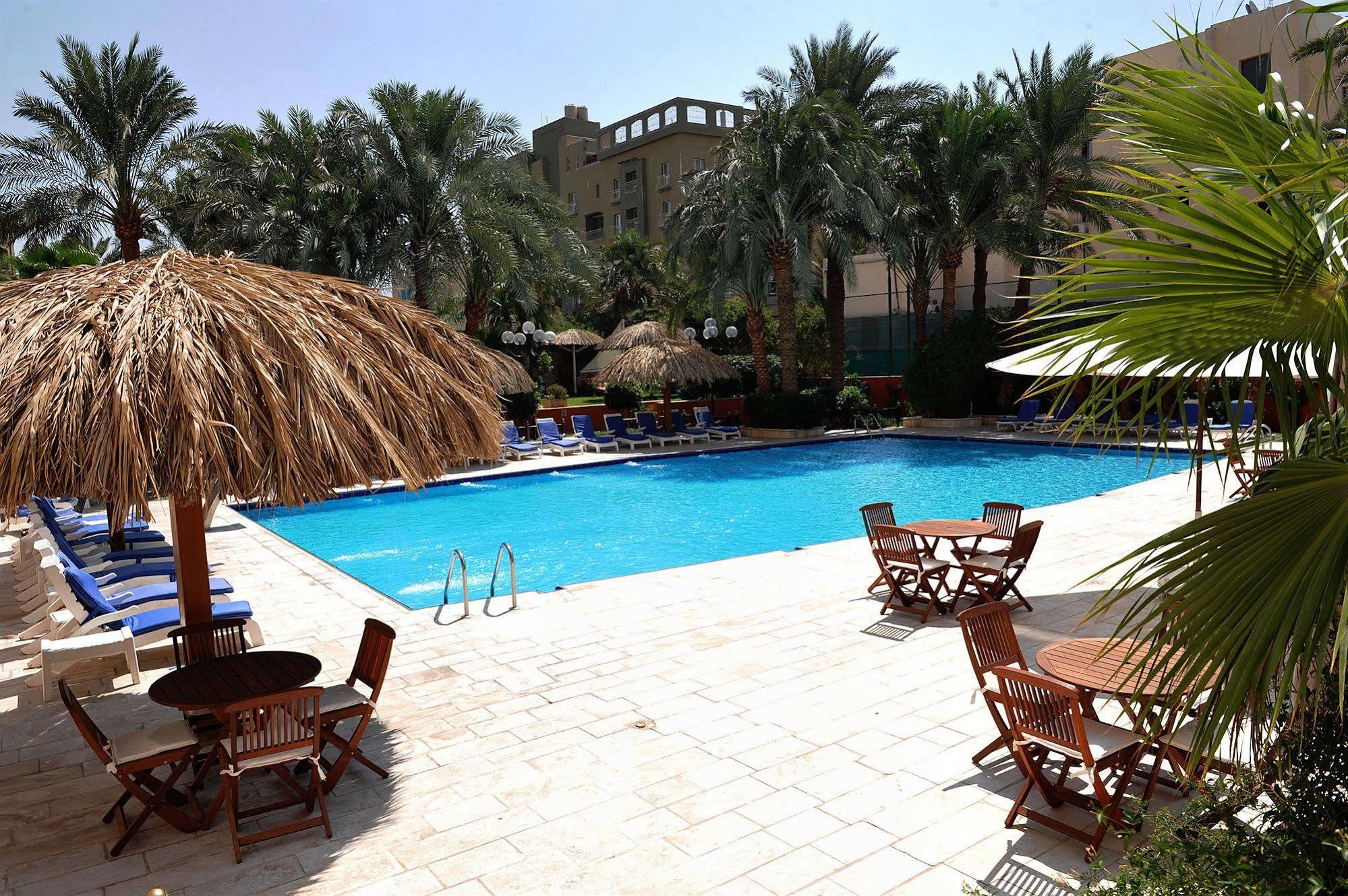Aqaba Gulf Hotel Esterno foto